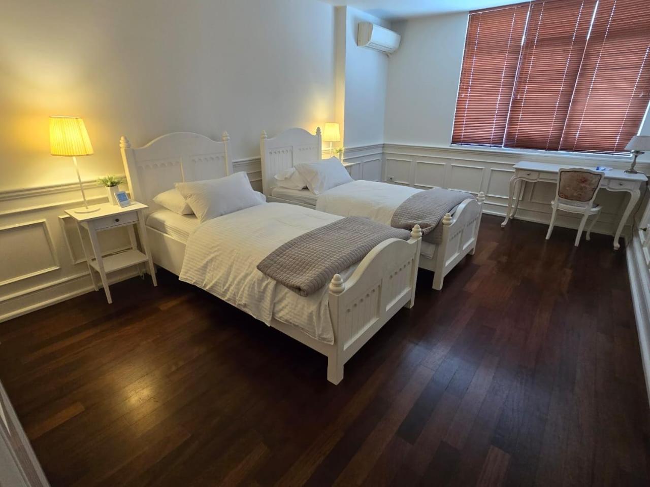 Lana Riverside Apartment Tirana
